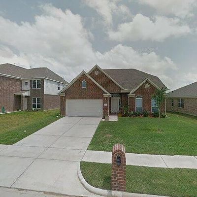 5726 Caraway Lake Dr, Baytown, TX 77521