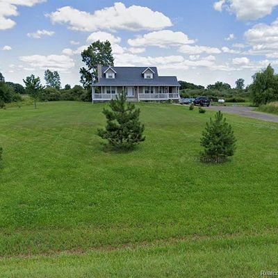 5802 Brown City Rd, Brown City, MI 48416