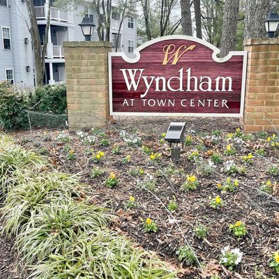 5827 Wyndham Cir #301, Columbia, MD 21044
