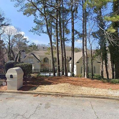 5888 Silver Ridge Dr, Stone Mountain, GA 30087