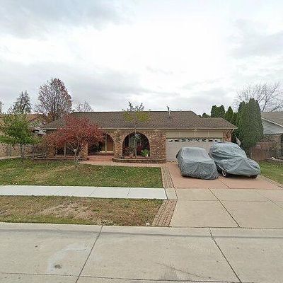 5900 Reuter St, Dearborn, MI 48126