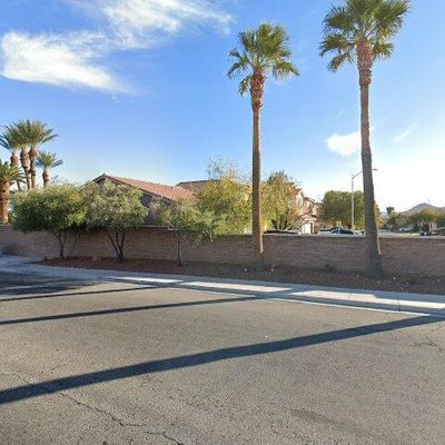 5916 Poplar Tree St, Las Vegas, NV 89148