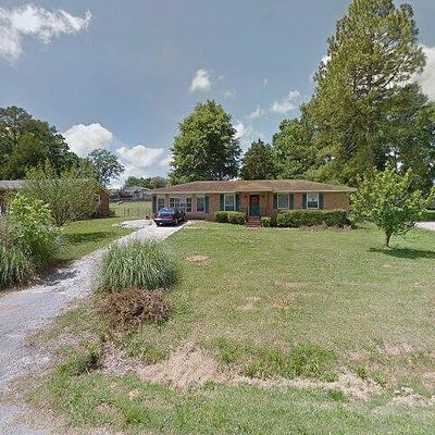 6 Pineview Dr, Ware Shoals, SC 29692