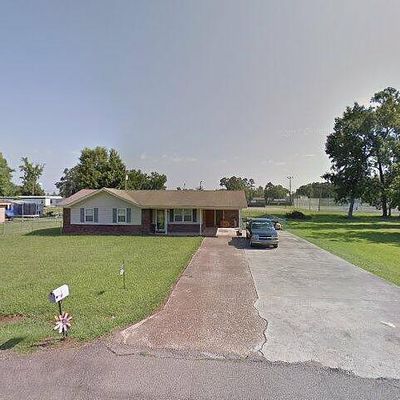 60004 Parkview Dr, Smithville, MS 38870