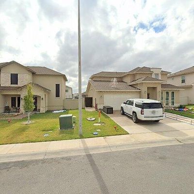 6008 Maryam Dr, Laredo, TX 78041