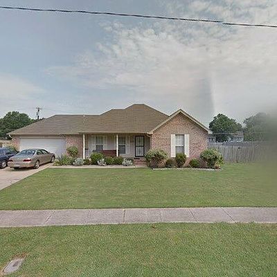 605 Auburn Ave, West Memphis, AR 72301