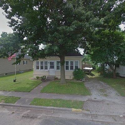 605 Bowman Ave, East Alton, IL 62024