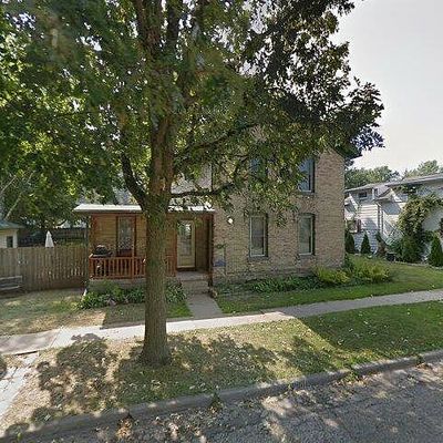 606 N Montgomery St, Watertown, WI 53098