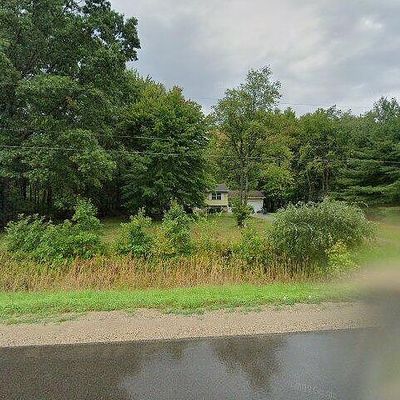 6060 Pontaluna Rd, Fruitport, MI 49415