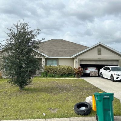 608 Bradley Way, Fruitland Park, FL 34731