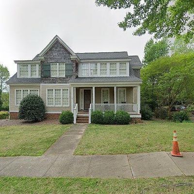 608 Founders Park Dr W, Hoover, AL 35226