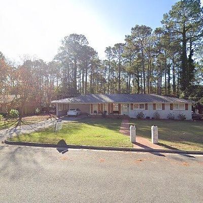 610 Rogers St, Tifton, GA 31794