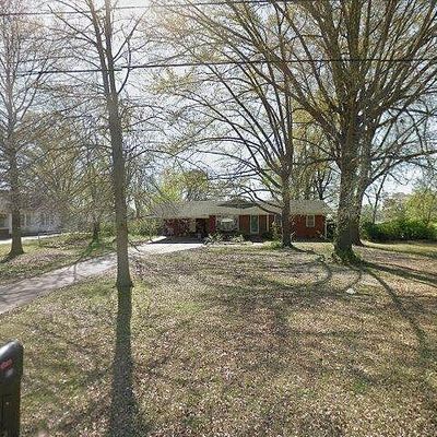 617 Spring Ave, Mulberry, AR 72947