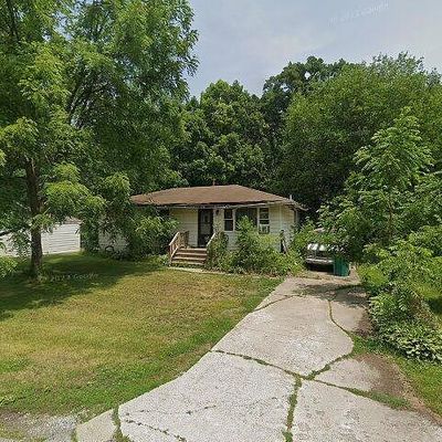 6203 Glen Dr, Merrillville, IN 46410