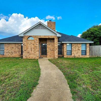 622 Reeves Ln, Kennedale, TX 76060