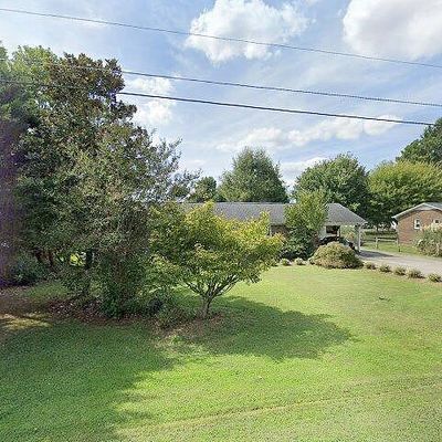 622 Rolling Rd, Haw River, NC 27258