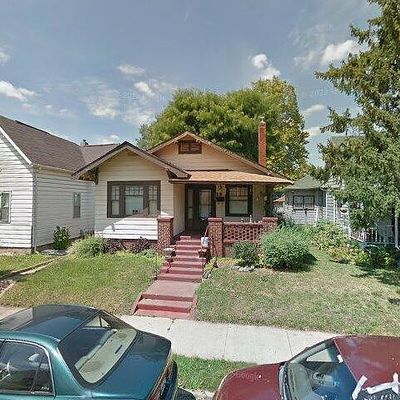 809 N Mulberry St, Muncie, IN 47305