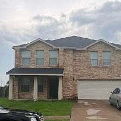 8119 Macgregor Dr, Arlington, TX 76002