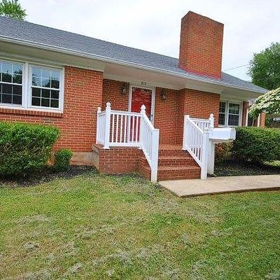 812 Mohawk Dr, Lynchburg, VA 24502