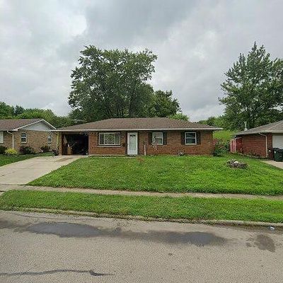 819 Buckskin Trl, Xenia, OH 45385