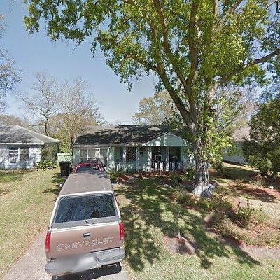 822 Ogilvie St, Houston, TX 77017