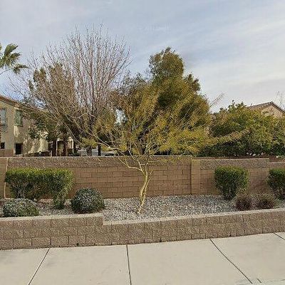 8241 Harvest Spring Pl, Las Vegas, NV 89143