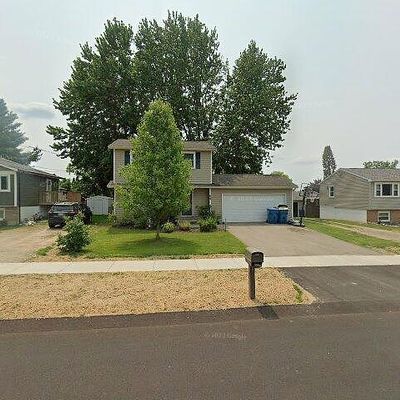 829 Greenwood St, Middleville, MI 49333