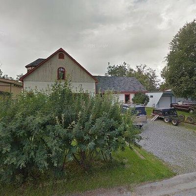 830 Hilltop Dr, Palmer, AK 99645