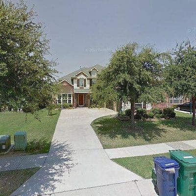 8321 Fullerton St, Lantana, TX 76226