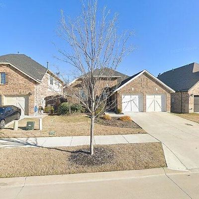 835 Forest St, Aubrey, TX 76227