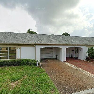 8361 Candlewood Rd, Seminole, FL 33777