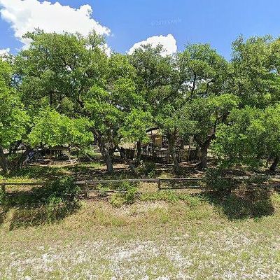 840 Heritage Hl, Canyon Lake, TX 78133