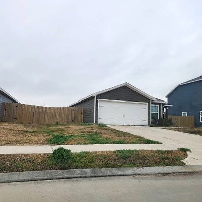 8411 Sandy Drift Rd, Baytown, TX 77523