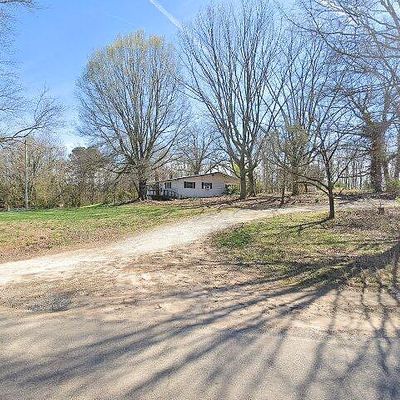 852 Hill Farm Rd, Hiddenite, NC 28636