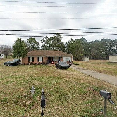 860 Steele Dr, Hampton, GA 30228