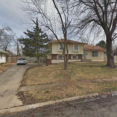 8630 E 106 Th St, Kansas City, MO 64134