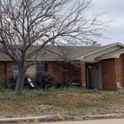 8637 Harvard Ave, Odessa, TX 79765