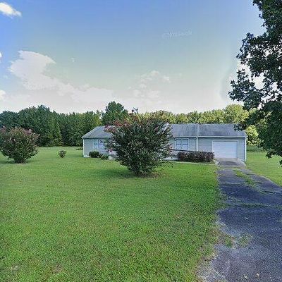 8666 Holdsworth Rd, Disputanta, VA 23842