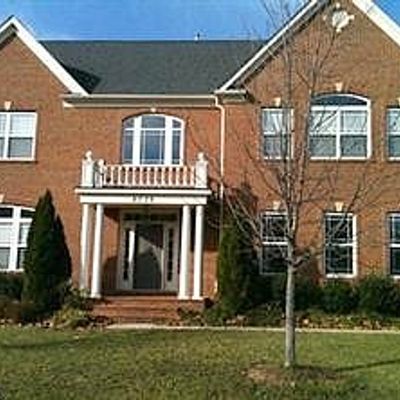 8739 Flowering Dogwood Ln, Lorton, VA 22079