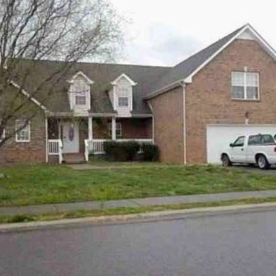 882 Samantha Ln, Clarksville, TN 37040