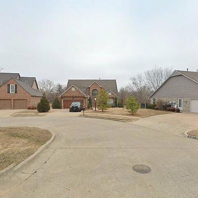 9005 N 104 Th East Ave, Owasso, OK 74055