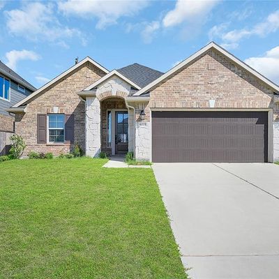 9035 Brazos Dr, Baytown, TX 77521