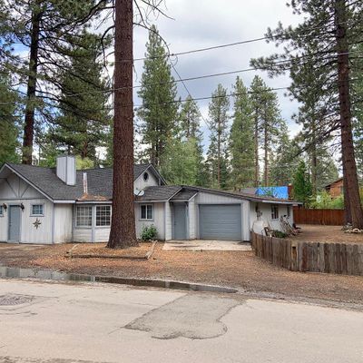 905 Glorene Ave, South Lake Tahoe, CA 96150