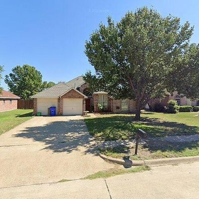 908 Concord St, Forney, TX 75126