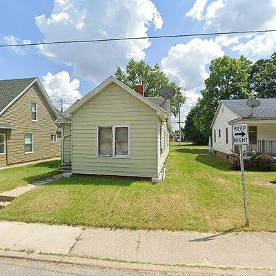 908 Sorin St, South Bend, IN 46617