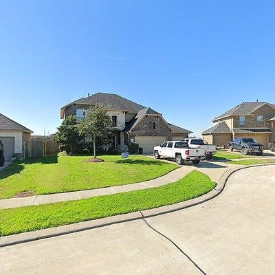 9122 Wheatfield Ln, Rosenberg, TX 77469