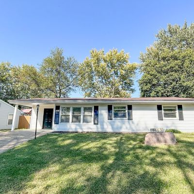 9163 Harold Dr, Saint Louis, MO 63134