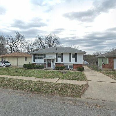 9209 Farley Ave, Kansas City, MO 64138