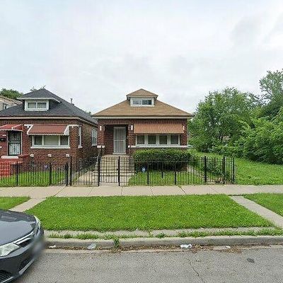 9209 S Dobson Ave, Chicago, IL 60619