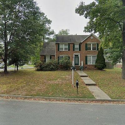 931 Hunters Run Dr, Richmond, VA 23223